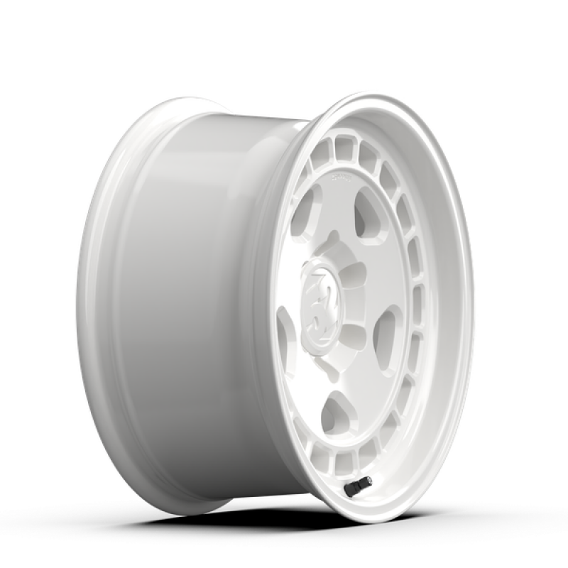 fifteen52 Turbomac HD Classic 17x8.5 / 6x139.7 BP / 0ET / 106.2 CB / 4.75in BS / Classic White Wheel