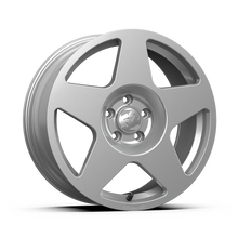 Load image into Gallery viewer, fifteen52 Tarmac 17X7.5 / 5x112 BP / 40mm ET / 66.56mm CB / 5.8in BS / Speed Silver Wheel