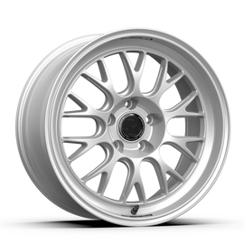 fifteen52 Holeshot RSR 18x9.5 5x120 22mm ET 72.56mm Center Bore Radiant Silver